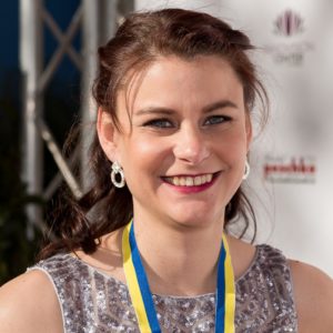Theresa Stangl